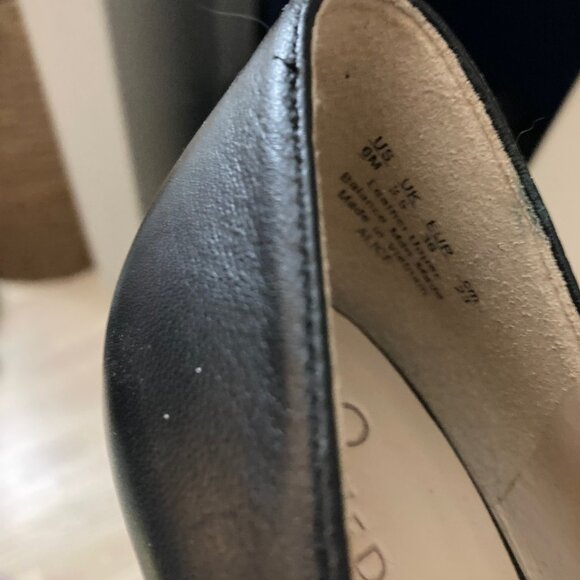 Naturalizer Black Leather  27 Edit pointed toe pumps (like new condition) - Picture 4 of 4